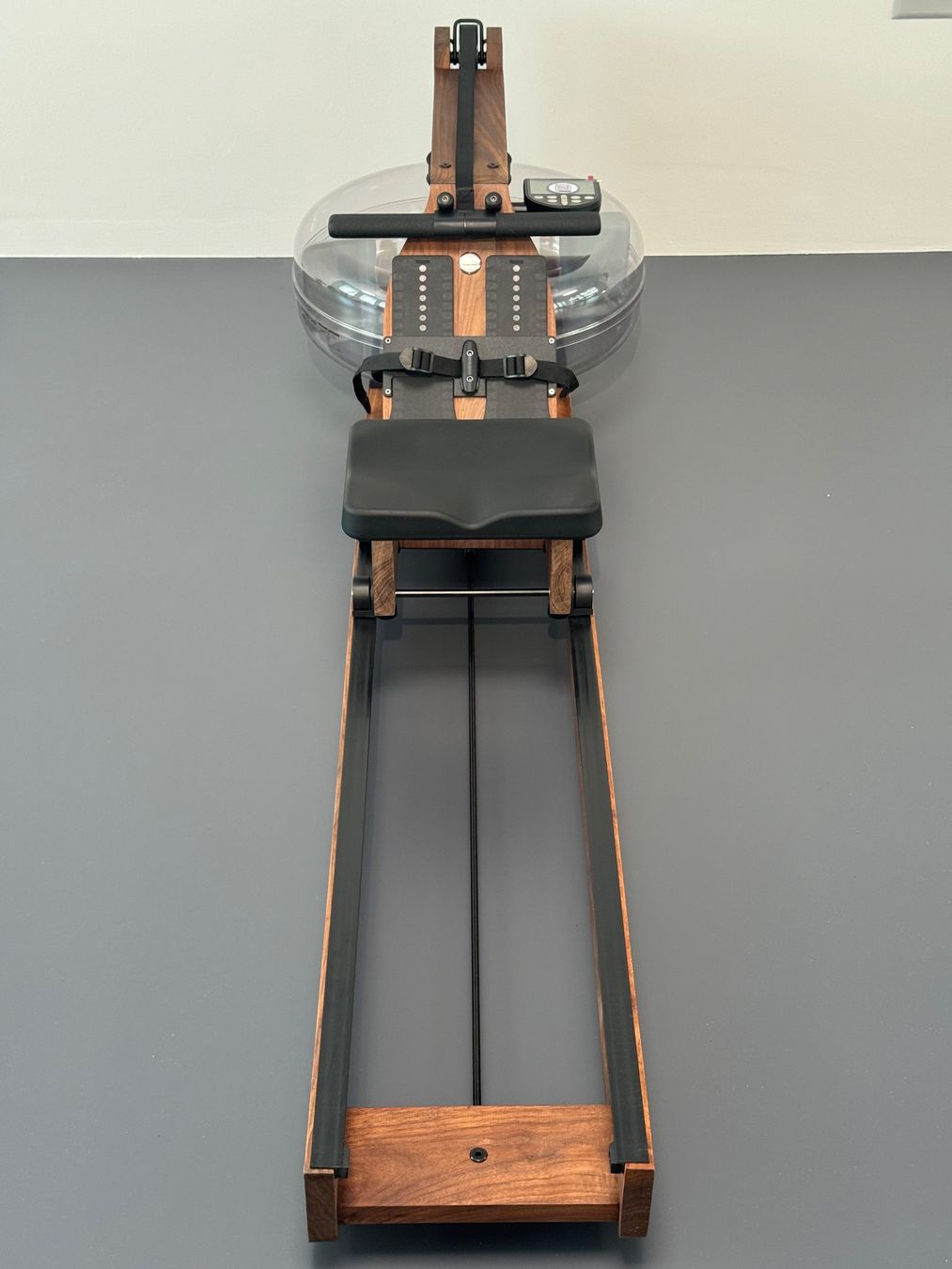 WaterRower Hometrainer: WaterRower Rudergerät Nussbaum – Nuovo (secondo la descrizione) da Zürich venduto da zue_vp67 2