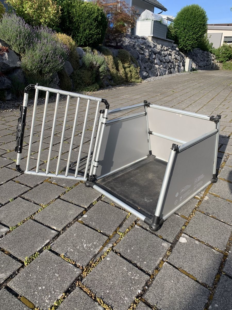 Swisspet Gabbie, trasporto & Sicurezza: Hund Box Auto – Usato da Seftigen venduto da mic_kg2g