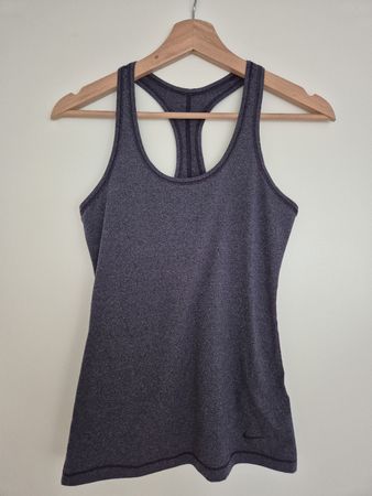 Nike Dri-FIT Damen Sporttop Tanktop Grauviolett