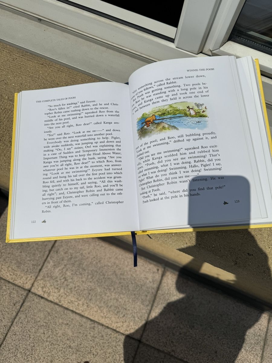 Libri: Winnie the poo buch m.gold – Nuovo (secondo la descrizione) da Zürich venduto da funkelnderstern 2