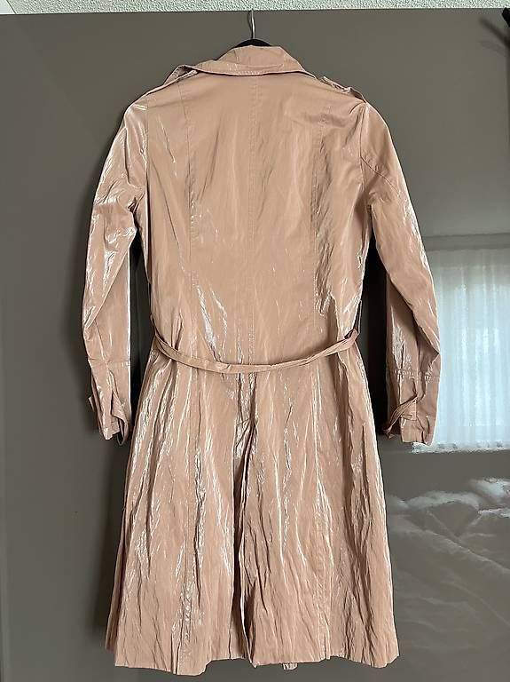 Mäntel: Trenchcoat – Gebraucht aus Bretzwil von .Schoggi. 1