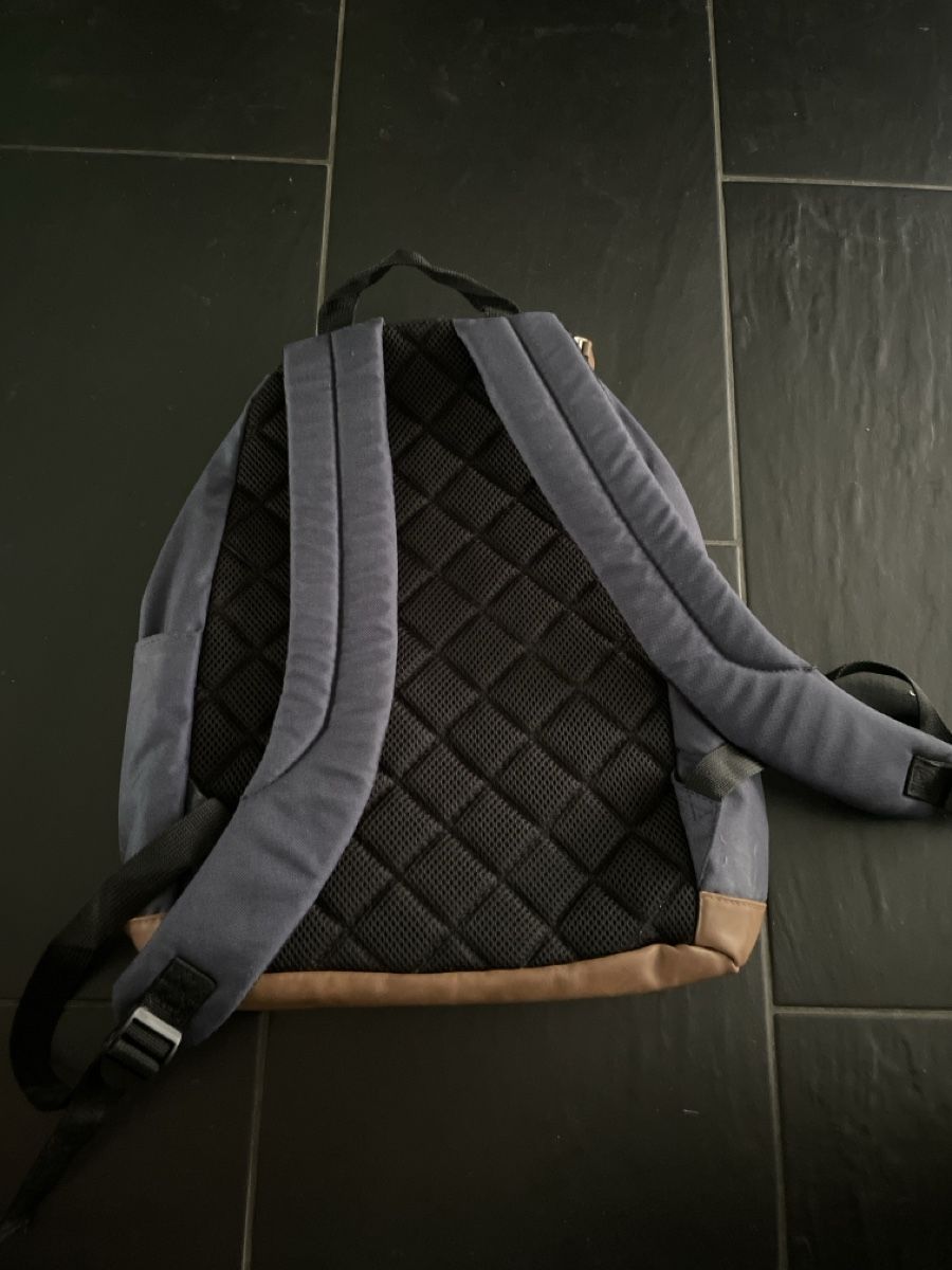 Rucksäcke: Rucksack – Gebraucht aus Bassersdorf von Bryan-00 1