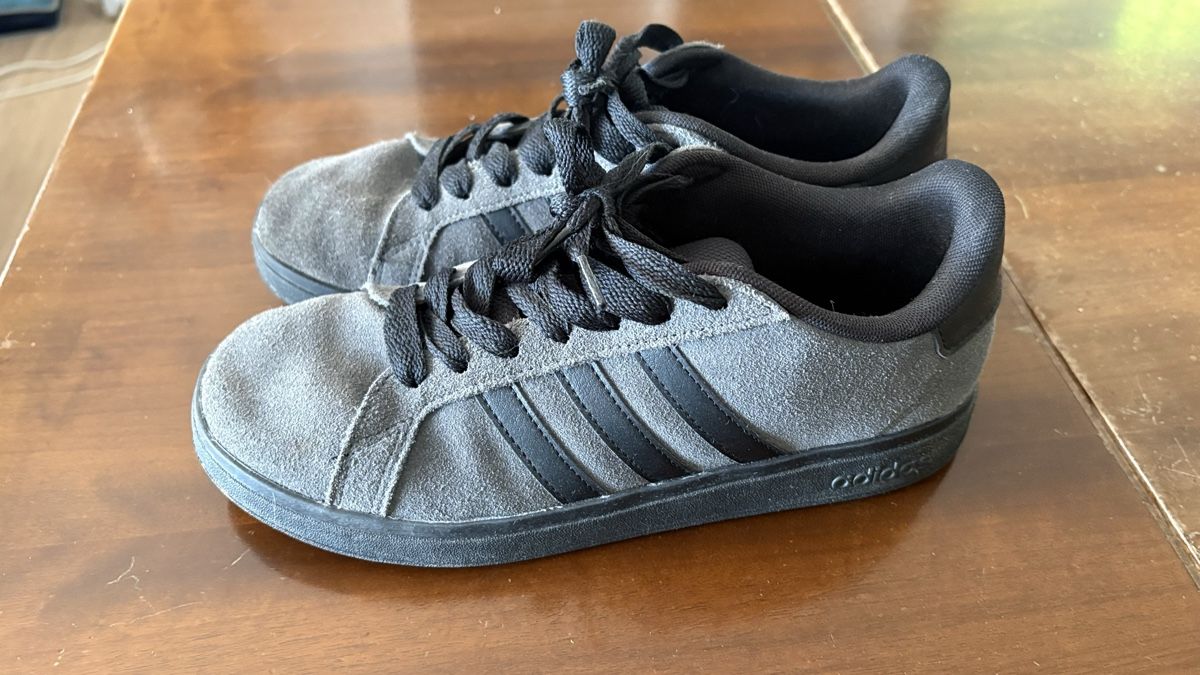 Adidas Herrenschuhe: Adidas Gr. 39 – Gebraucht aus Safnern von Frakru 1