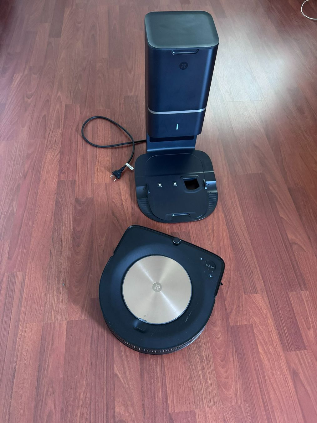 Irobot Staubsauger & Zubehör: Roboterstaubsauger iRobot Roomba s9+ – Gebraucht aus Bassersdorf von Akasya 2