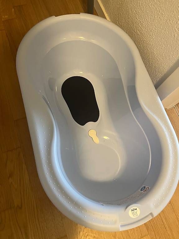 Badespass: Badewanne Rotho TOP – Gebraucht aus Thalwil von Beatrice01 1