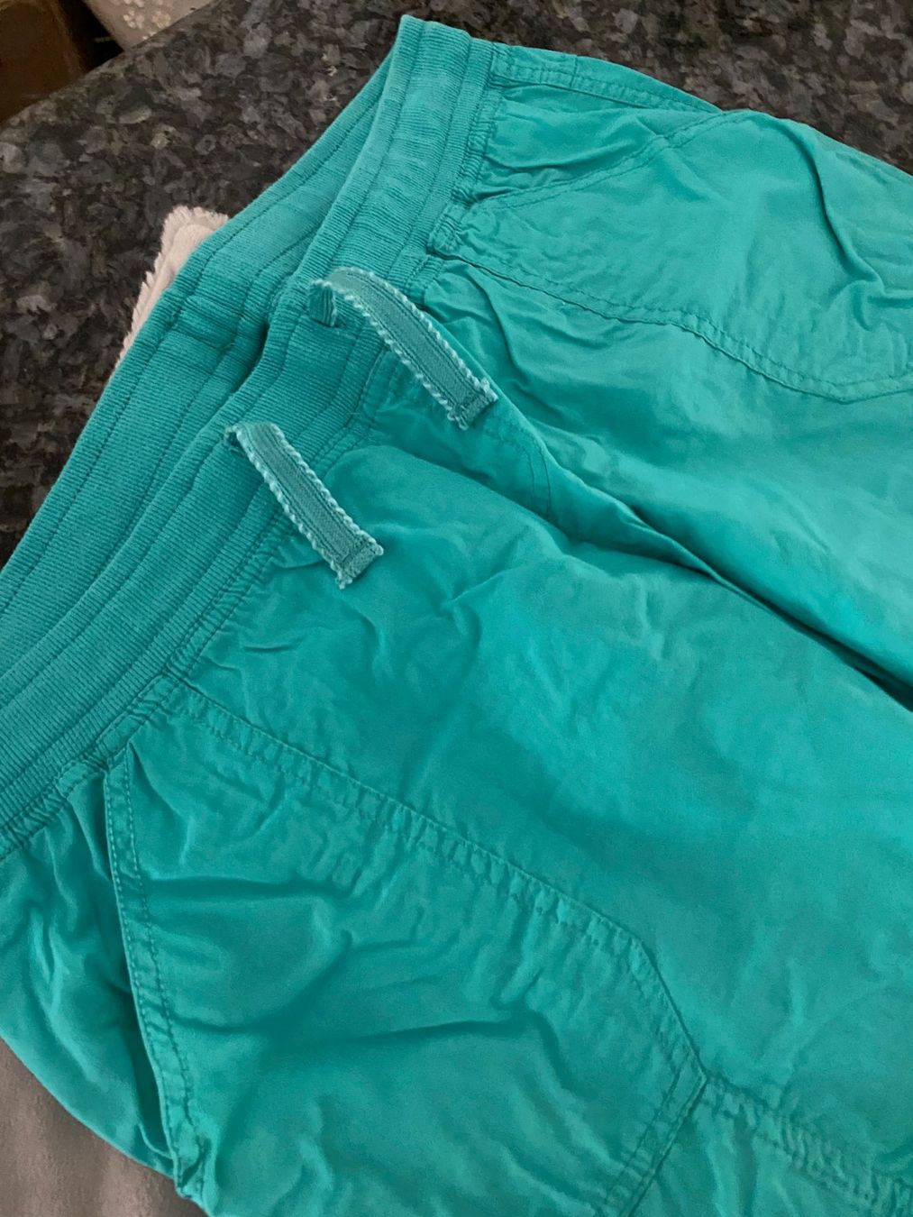 Hosen: 3/4 Sommerhosen Grösse 44 – Gebraucht aus Allenwinden von Obalu 2