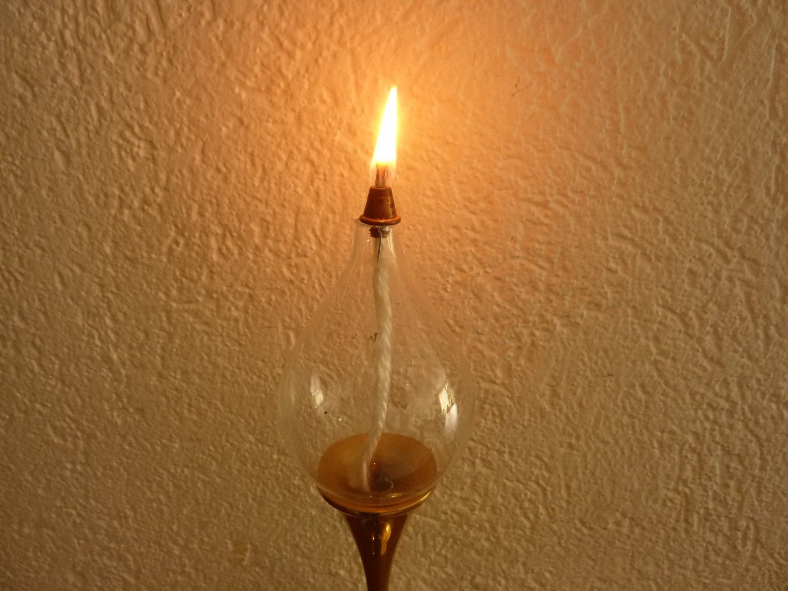 Lampade: schöne Petrollampe Messing Glas Andersen Design W-Germany – Usato da Hochfelden venduto da swissice 1