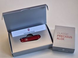 Victorinox Classic Precious Alox Iconic Red