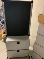 3 x USM Eleven 22 Schubladenmöbel mit Trennwand
