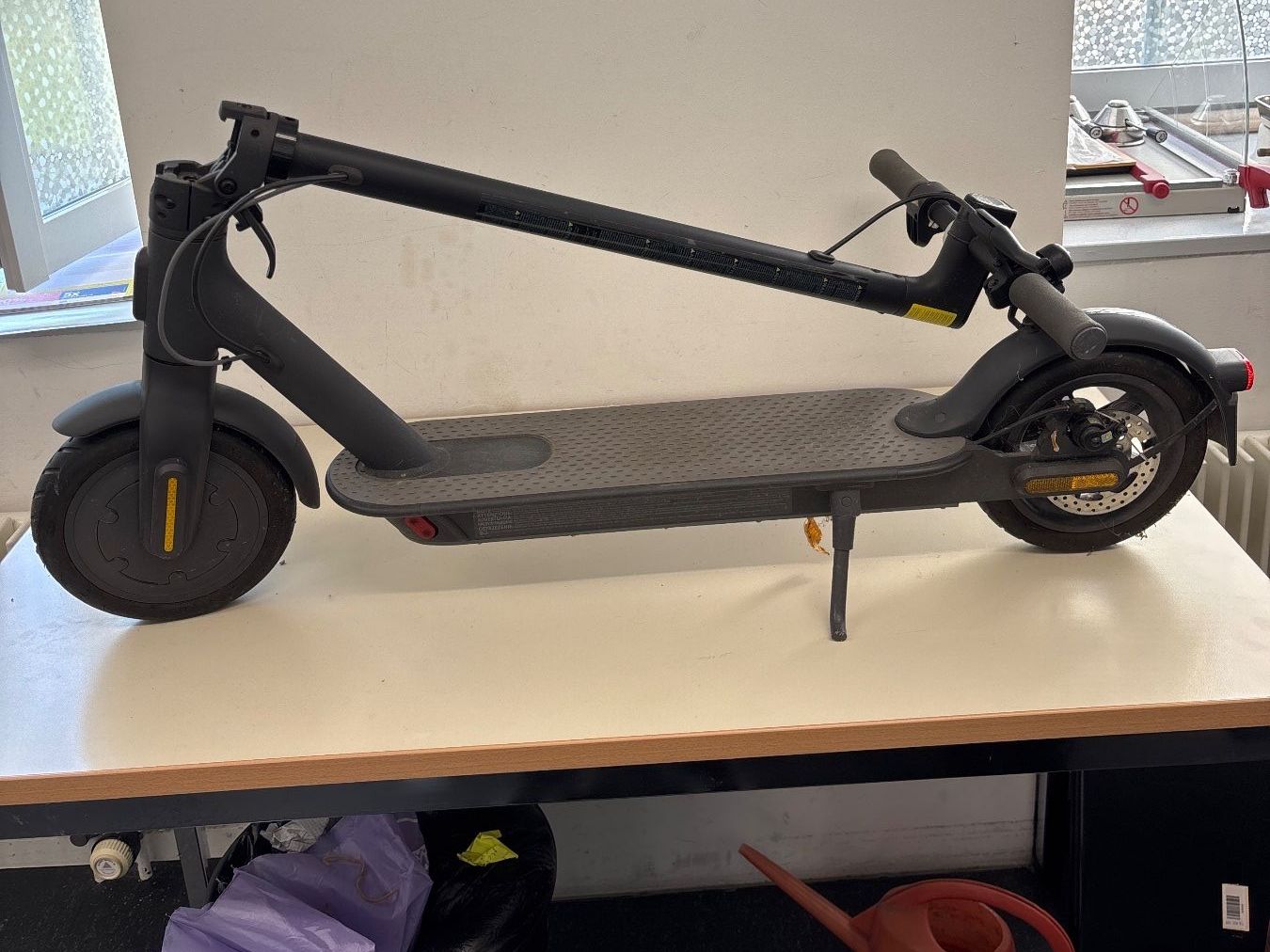 Xiaomi Kickboard: E-Scooter Xiaomi Mi  gebraucht – Gebraucht aus Luzern von lupol_Verwertungen
