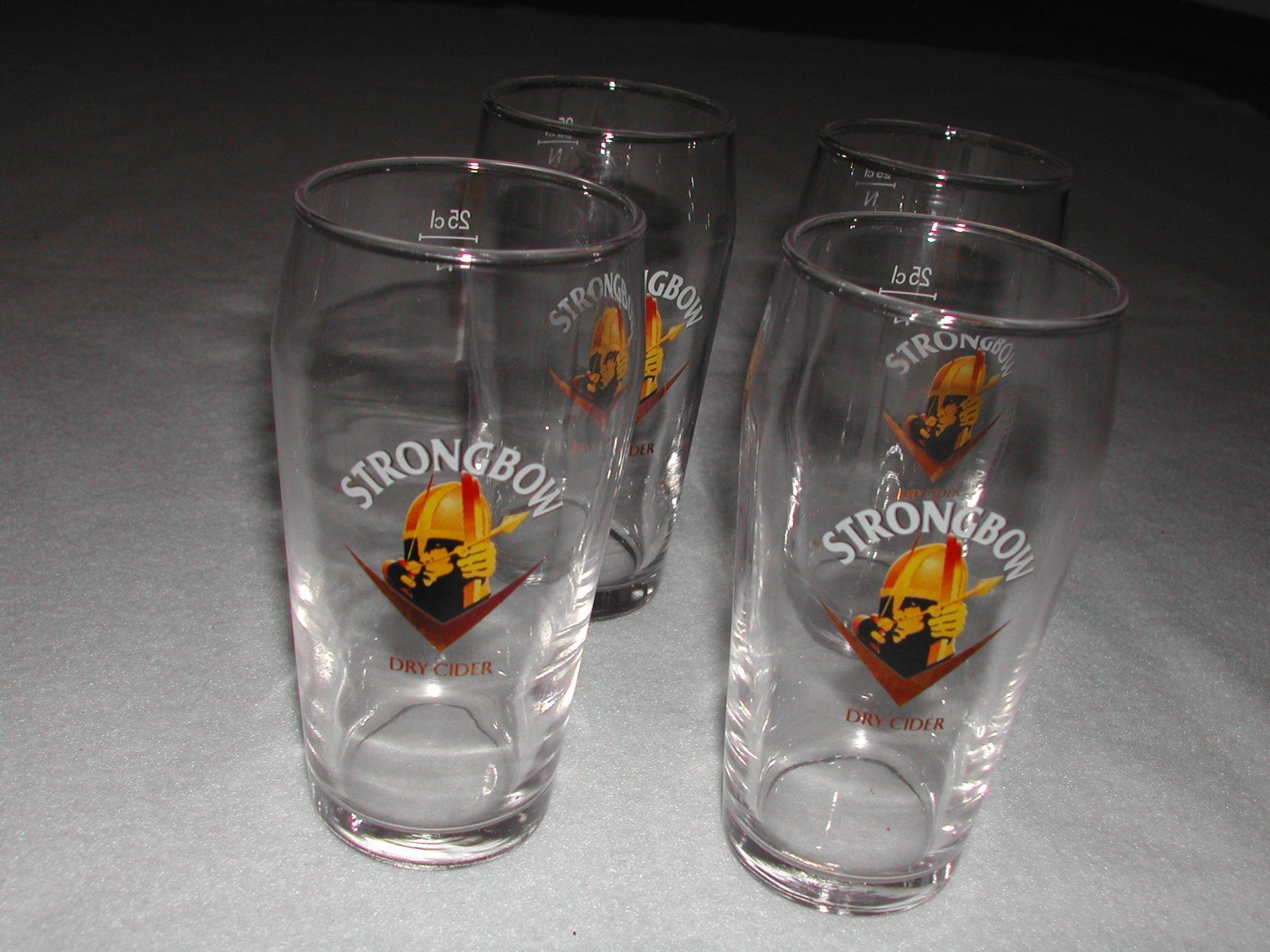 Bicchieri: 4 Strongbow Gläser neuwertig – Usato da Trun venduto da Romi066