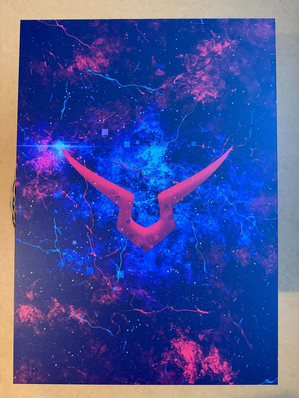 Foto & Immagini: Displate Metal Poster – Usato da Merenschwand venduto da Peveyana