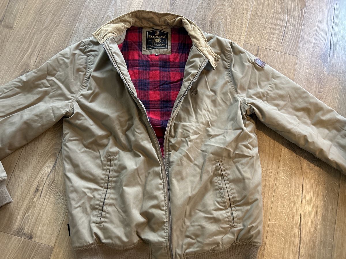 Giacche: Herbstjacke Element Wolfeboro Grösse XL – Usato da Lotzwil venduto da lan_qr2y