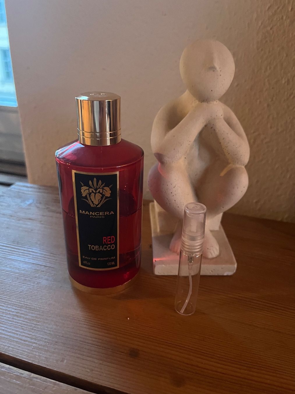 Profumi & Eau de Toilette: Red tobacco Mancera edp 5ml – Usato da Wattwil venduto da Pathologie