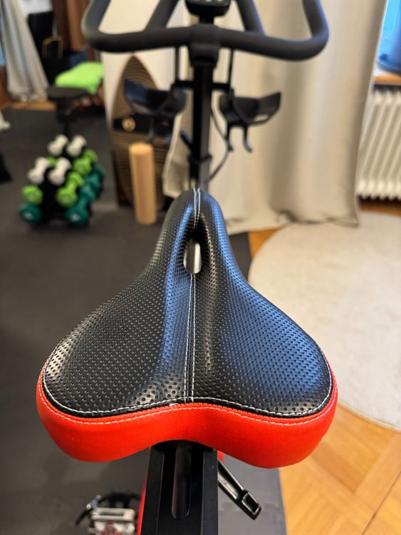 Schwinn 800IC (IC8) Spinning Bike - Top Zustand (Gebraucht) in Zürich ...