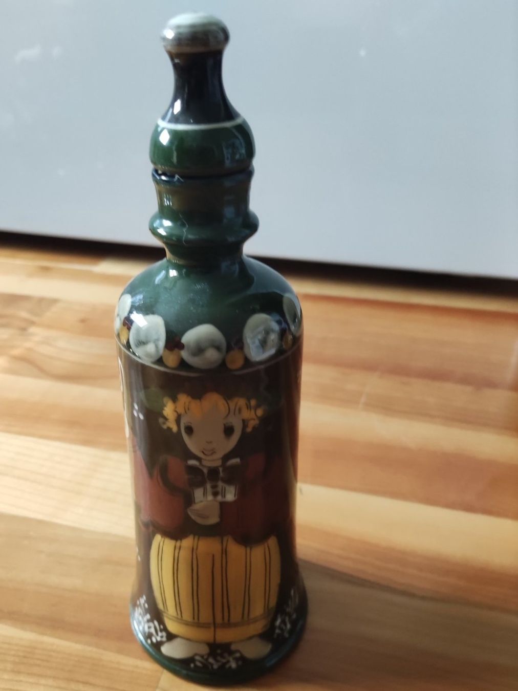 Sonstiges: Schweizer Keramik  Flasche / Vase Tracht – Gebraucht aus Solothurn von Csw1 1