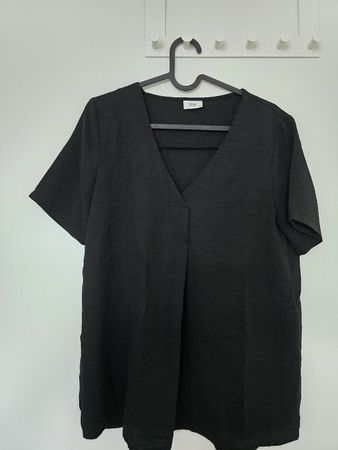 Luftig leichte Shirt-Bluse von JDY Gr. XS schwarz
