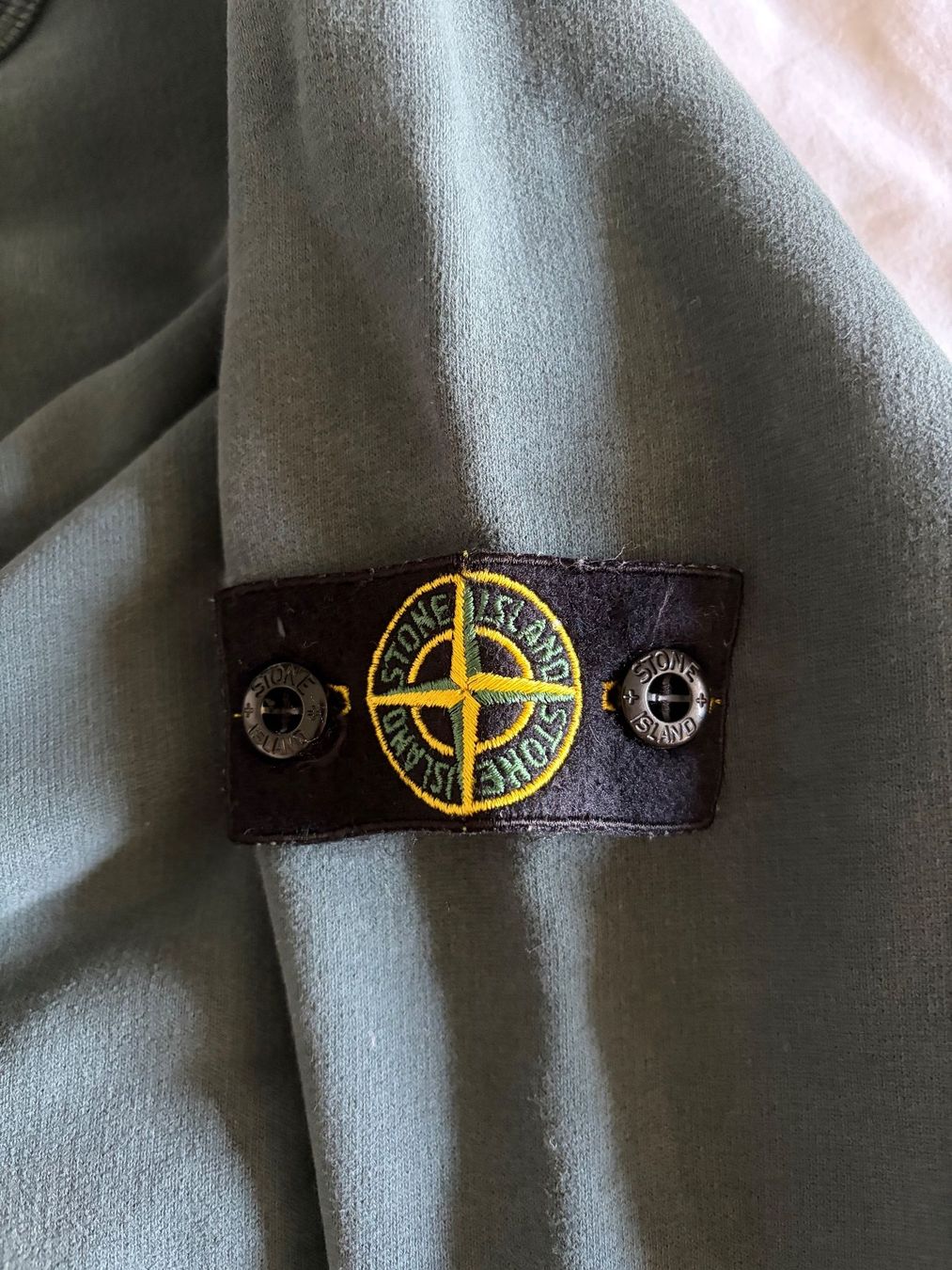 Stone Island Pullover & Sweatshirts: Pull Stone Island taille 10 ans – Gebraucht aus Cologny von Isado 2