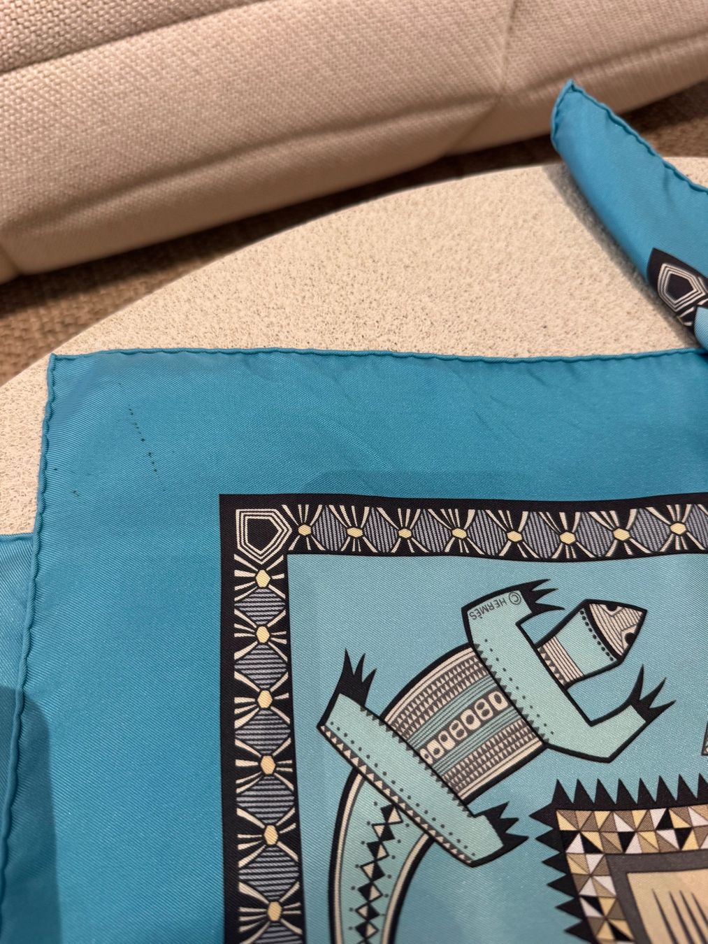 Hermès Foulard & Sciarpe: HERMES TUCH SEIDE 90, FISCH – Usato da Schwyz venduto da bofb 5