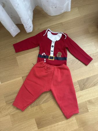C&A Santa Claus Strampfer und Hose Größe 80 gebraucht