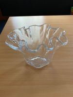 Glasschale/Vase mit gewelltem Rand Rosenthal? Hergiswil?
