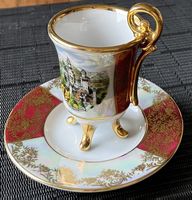 Sammeltasse mit Henkel auf 4 Füssli Schloss Neuschwanstein