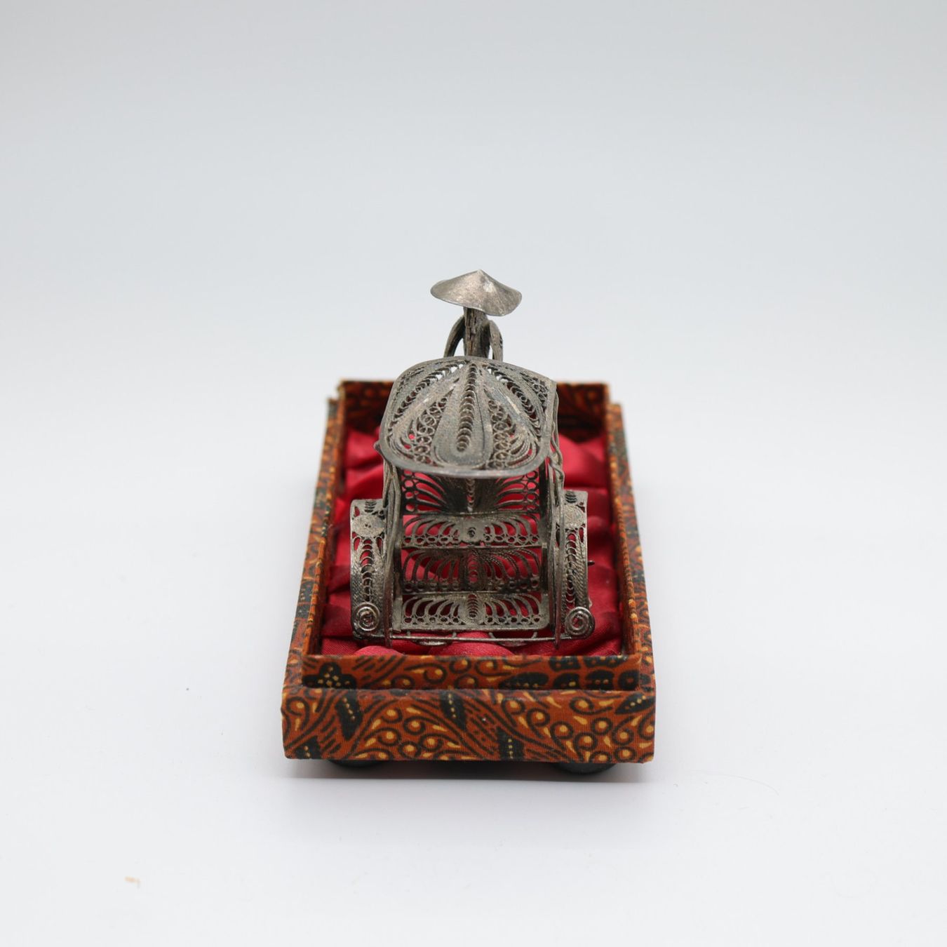 Figurines: Detaillierte Miniatur-Rikscha – D'occasion à Volketswil par brockipfannenstil 3