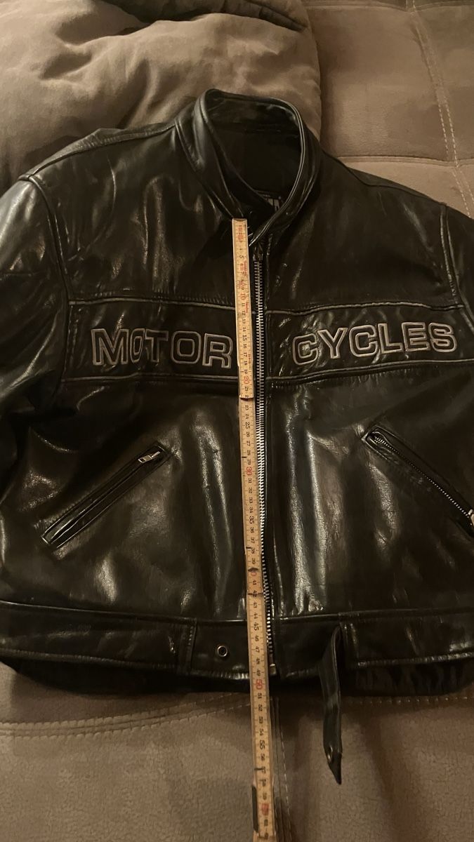 Giacche: Bikerjacke Leder. – Usato da Riggisberg venduto da andrew64 6