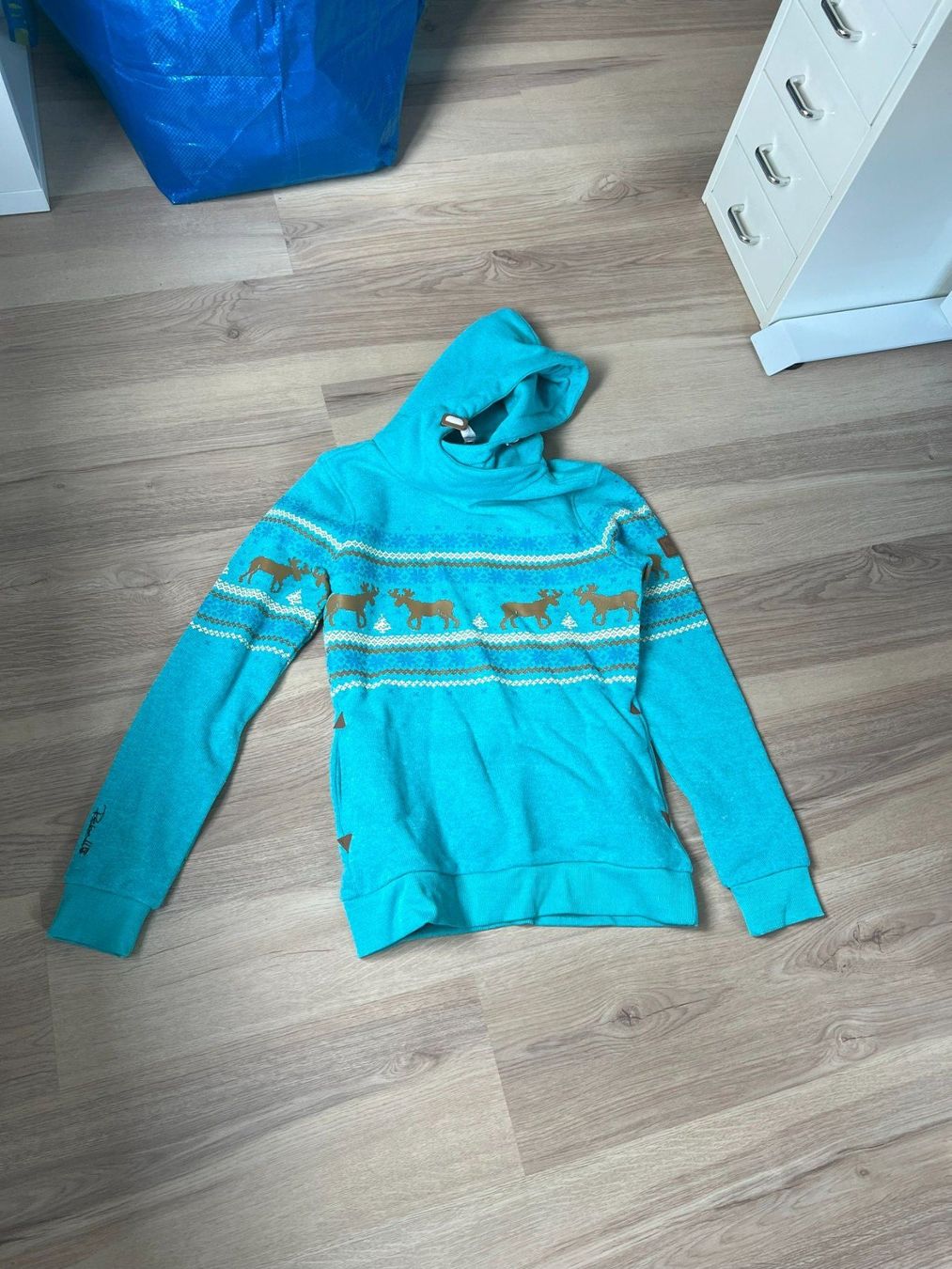Maglioni & Felpe: Rehall outerwear Kapuzen Pulli in azurblau Gr. S – Usato da Safnern venduto da Sbinchen