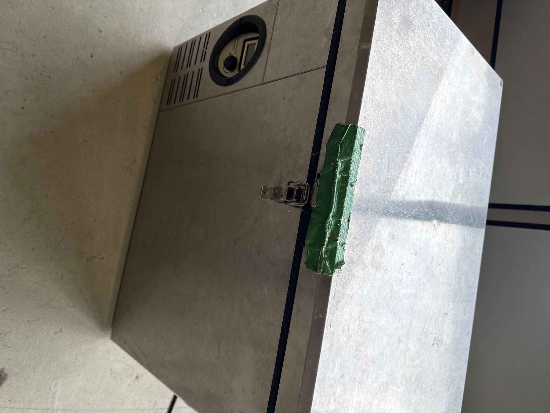 Frigoriferi & Refrigeratori: Engel Kühlbox / Gefrierbox, Campingtauglich! – Usato da Buochs venduto da 18-84 2
