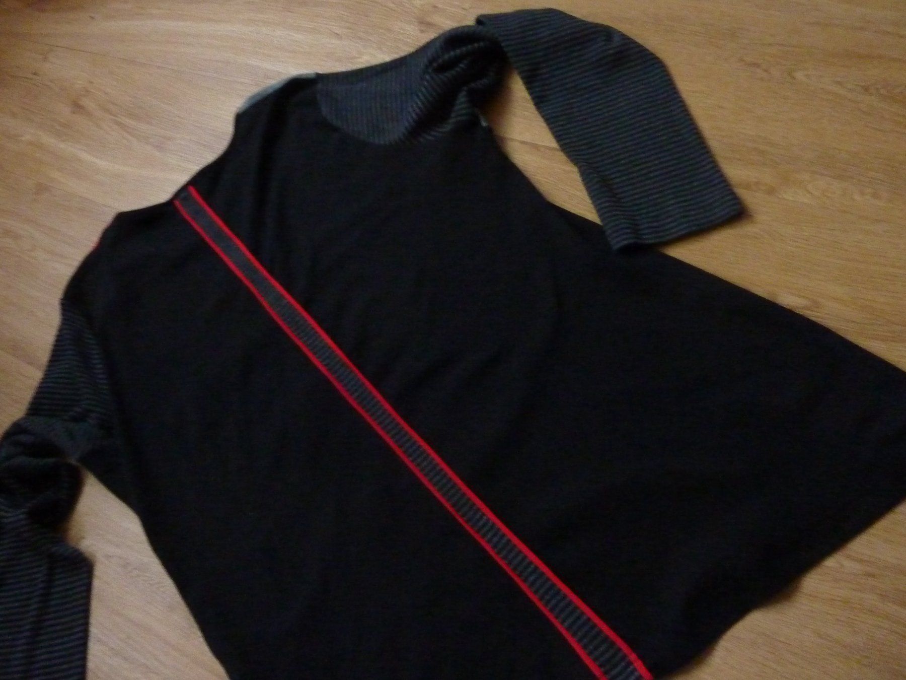 T-shirt: Langarmshirt XL – Usato da Waldstatt venduto da Kananaskis1 3