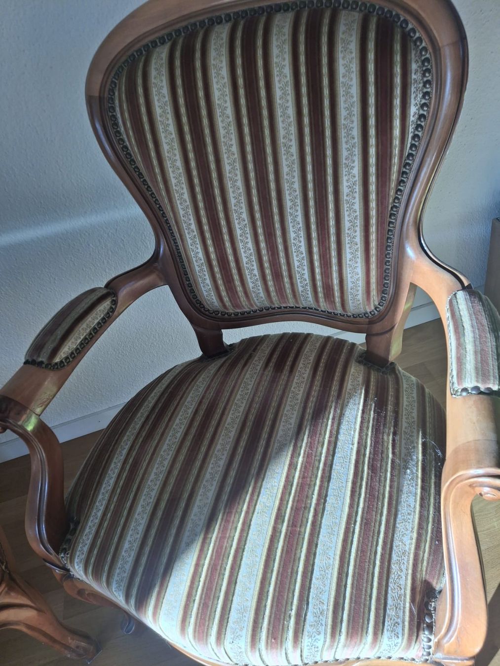Chaises: Chaises antiques – D'occasion à Flamatt par jimberline 3
