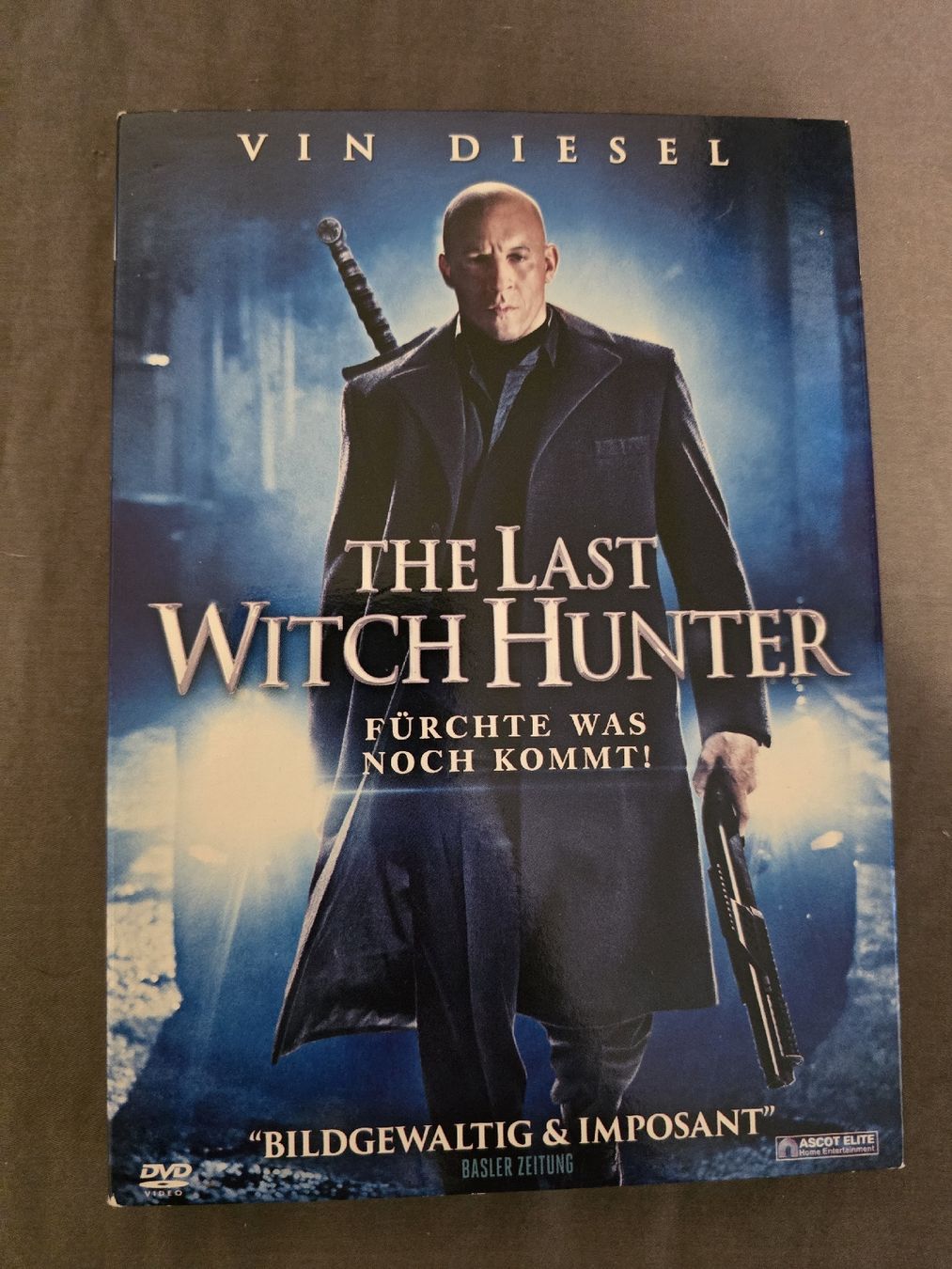 Tutti i DVDs: DVD - the last witch hunter – Usato da Zug venduto da nic_wlj8