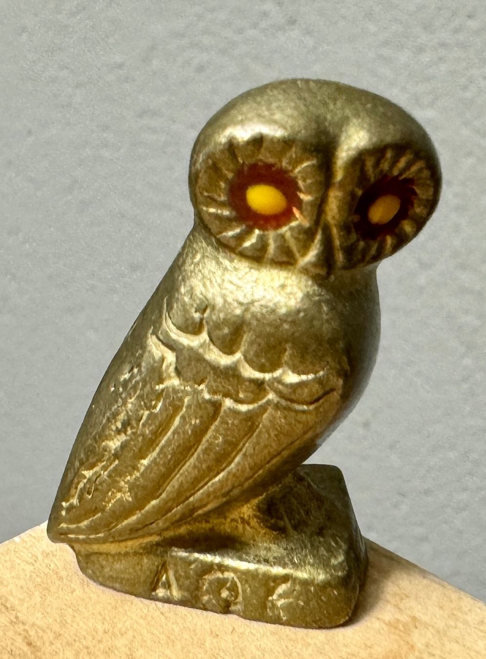 Statuette: Kleine Tierfigur Figur MESSING EULE. UHU – Usato da Rothrist venduto da Luckywinner