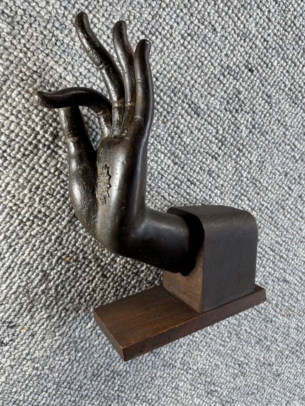 Sculture & Statue: Mudra Buddhas Hand Gusseisen antik – Usato da Hinwil venduto da DaniBachman 4