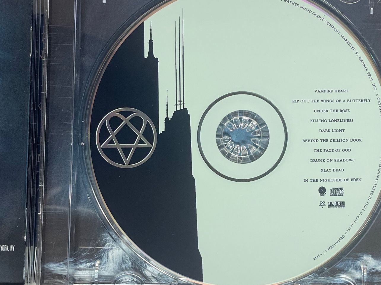 CD: HIM-Dark Light CD-Alternative Gothic-Top Zustand – Usato da Muri b. Bern venduto da AdidasCollector 5