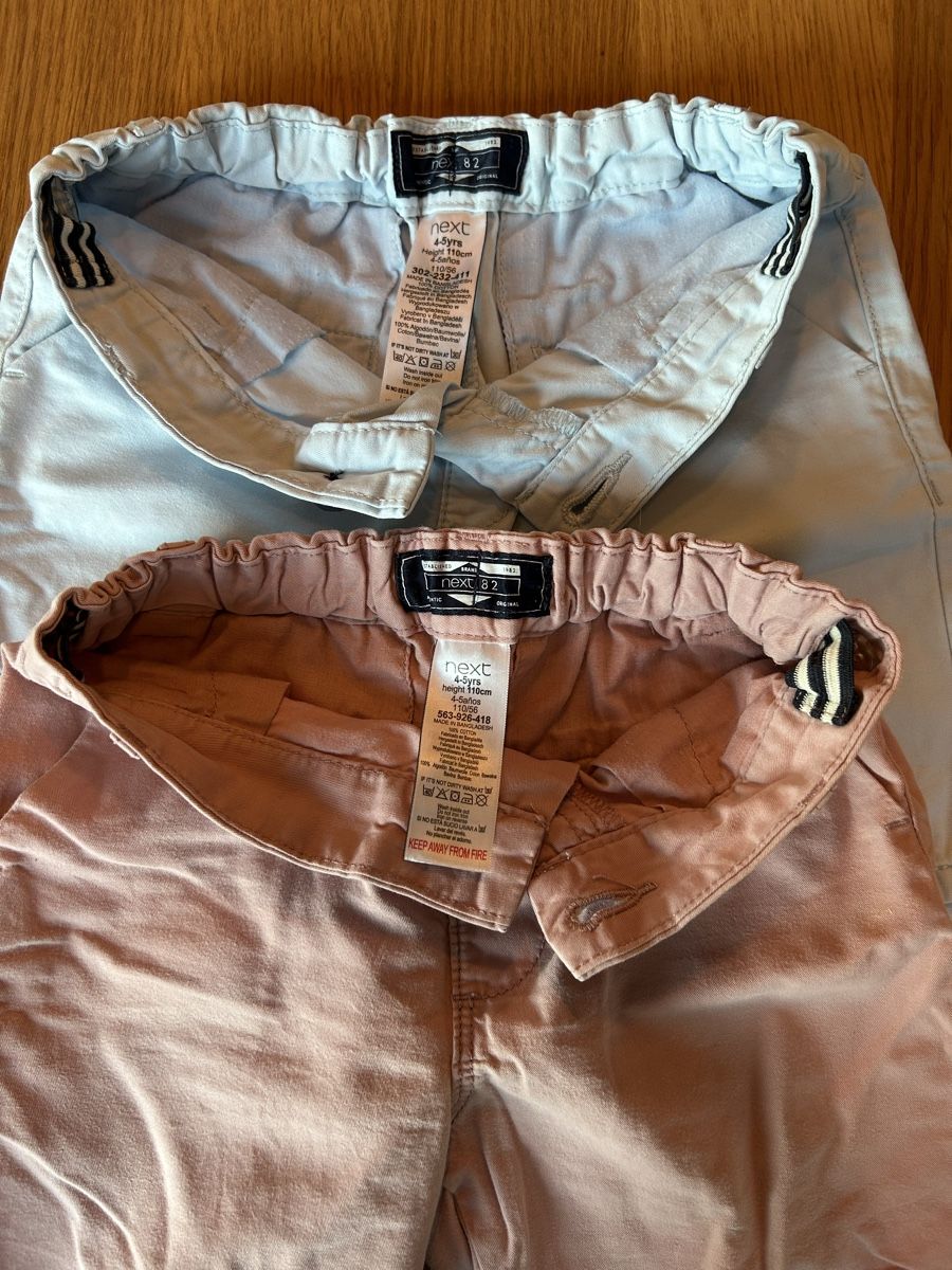Next Pantaloni: 2er Set Next Jungen Shorts Gr. 110 – Usato da Schwarzenbach SG venduto da bienchen22 2