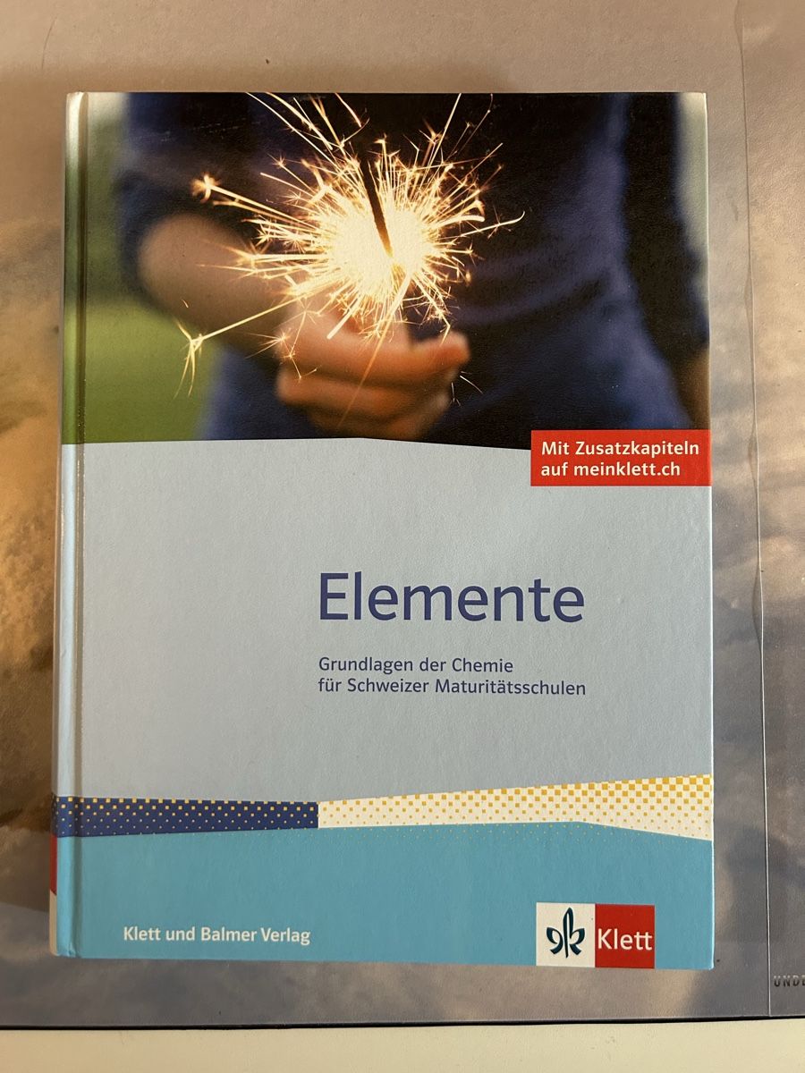 Livres: Elemente Klett – D'occasion à Alterswil FR par kat_cfw8