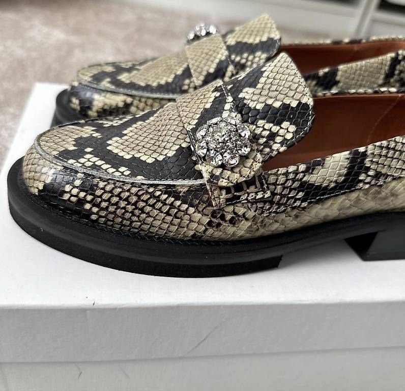 Damenschuhe: Ganni Loafers – Gebraucht aus Zürich von bryananthony 2