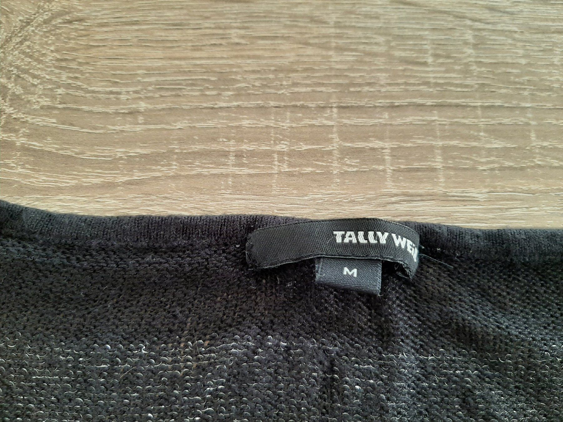 Maglioni & Felpe: eleganter Sommerpullover Gr. M schwarz / silber gestreift – Usato da Menziken venduto da Rien1 1
