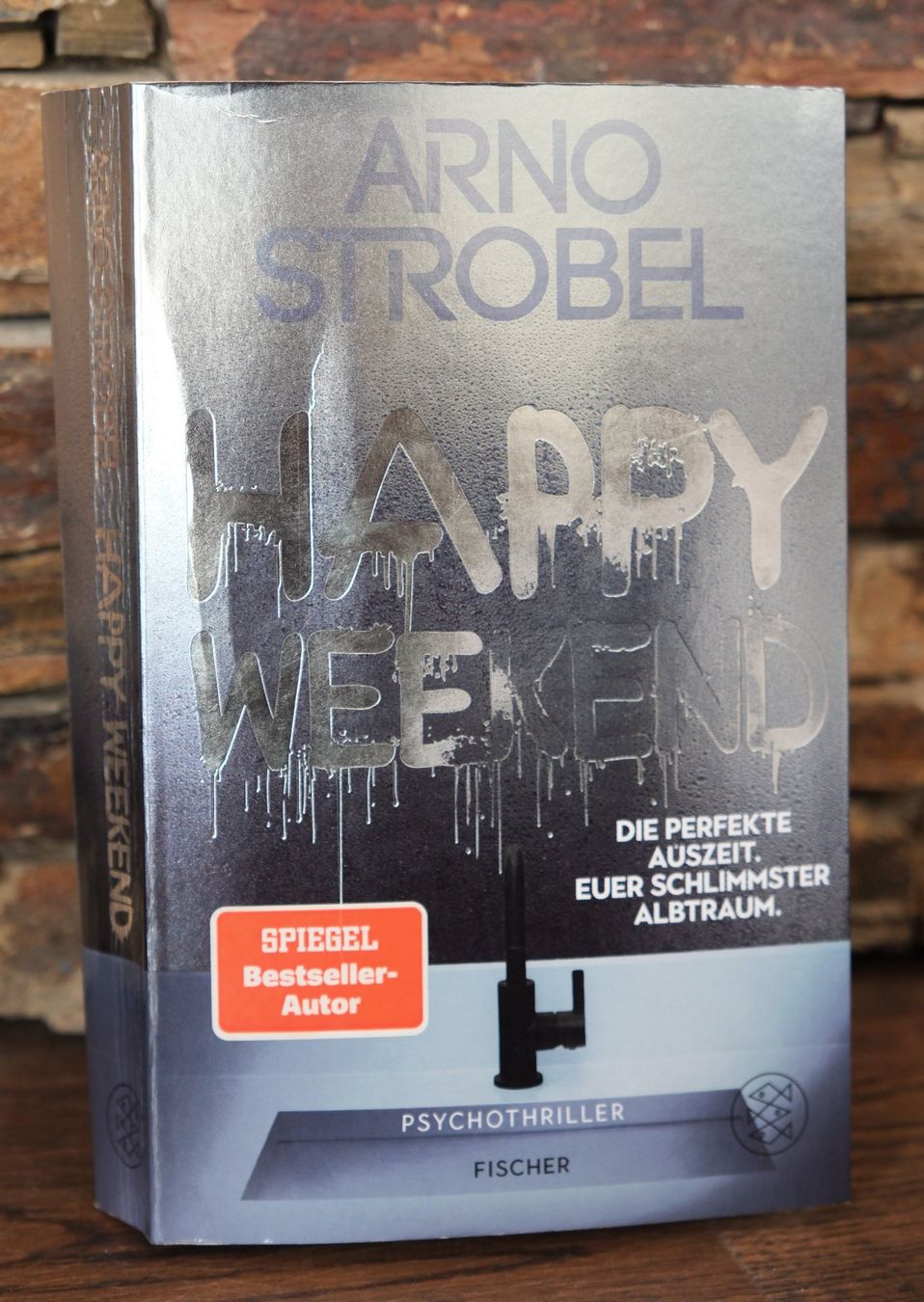 Libri: Buch HAPPY WEEKEND Arno Strobel Psychothriller – Usato da Winkel venduto da man_2qfr