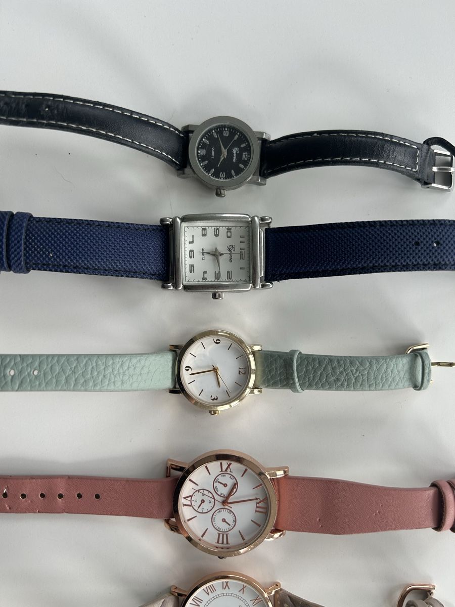 Orologi: Armbanduhren Set Damen – Usato da Merenschwand venduto da ___niggi___ 1