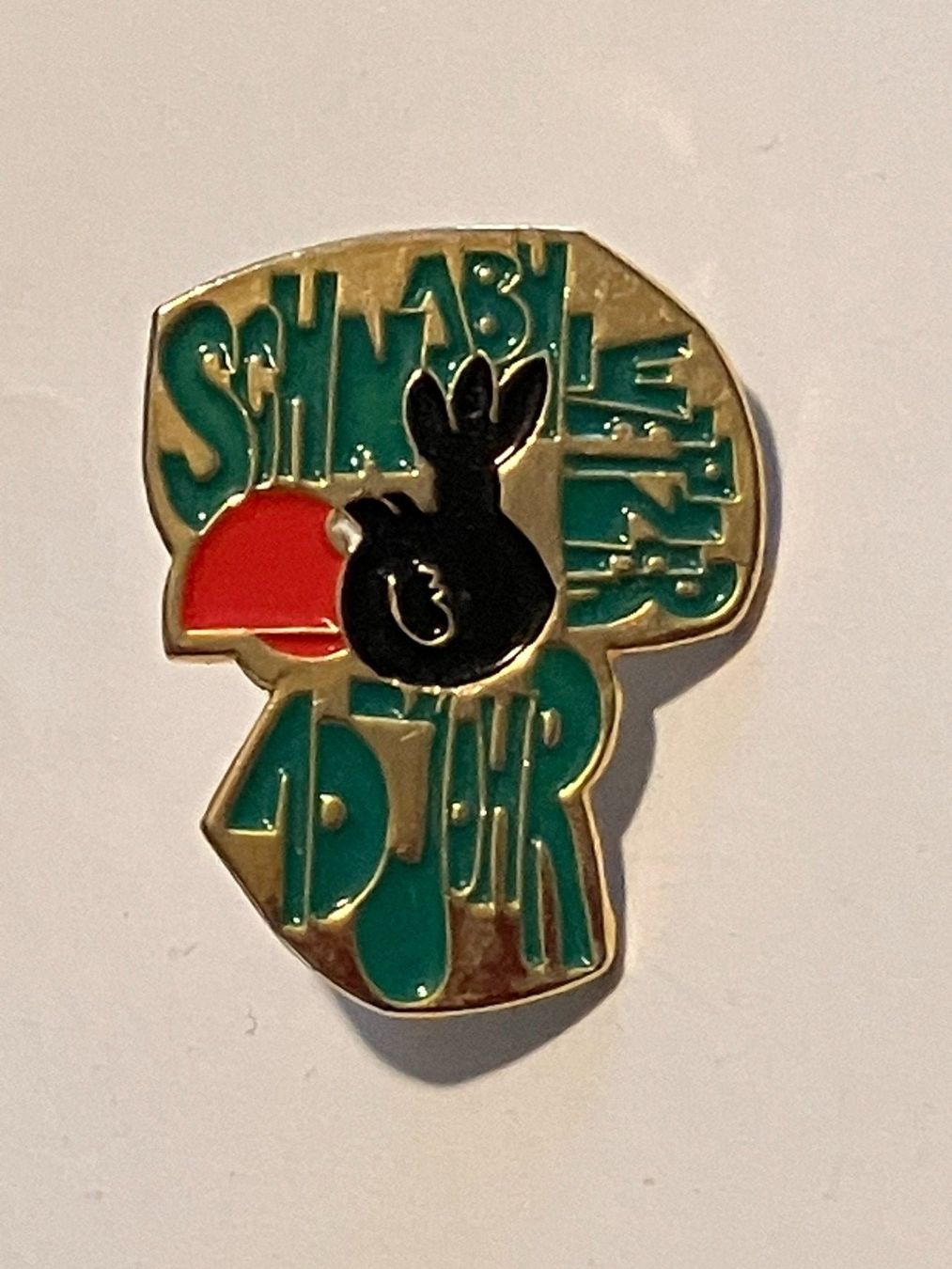 Plaquettes & Badges: 1 Pin Schnabelwetzer 10 Johr – D'occasion à Basel par djwwpp