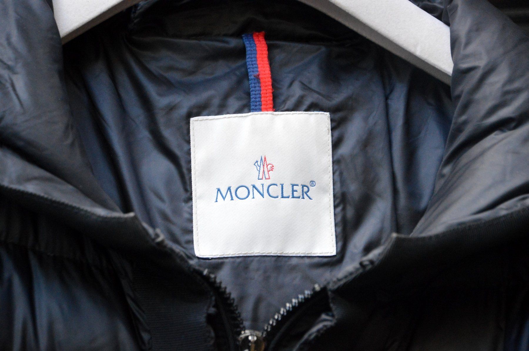 Moncler Giacche: Jacke Moncler veste .1 – Usato da Collonges venduto da Auganien 3