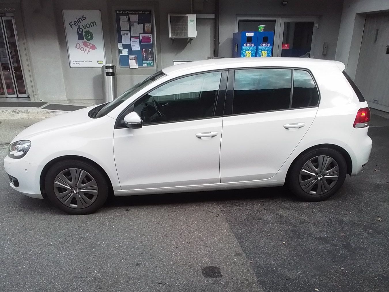 VW Automobili: VW Golf VI 2.0 TDI 4 Motion – Usato da Hasle LU venduto da Adouf 5