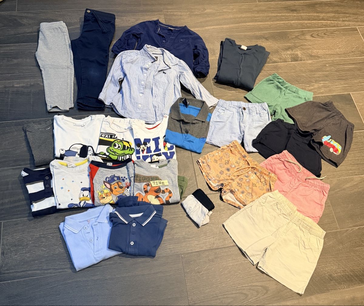 Lotti & Set di vestiti: Lotto bambino 86/92 – Usato da Sigirino venduto da RamonaLamboo