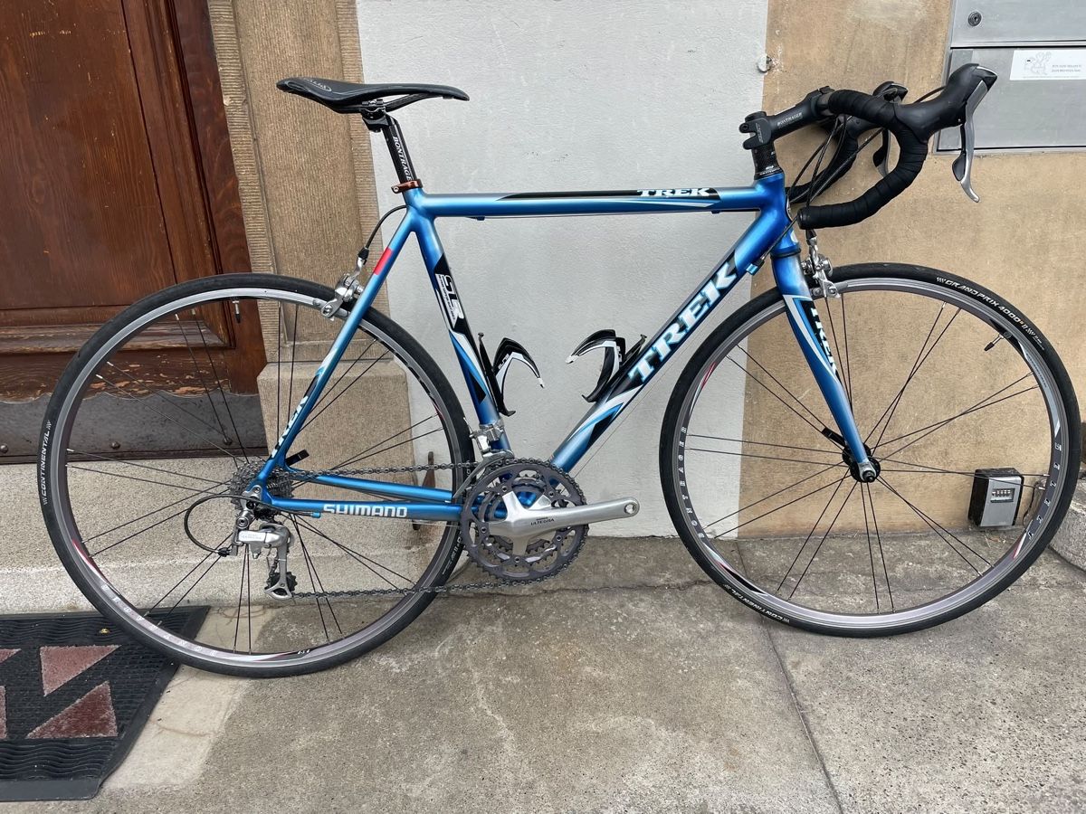 Trek Biciclette: Altes Trek Rennrad Blau Shimano – Usato da Bern venduto da johnnyjohnes