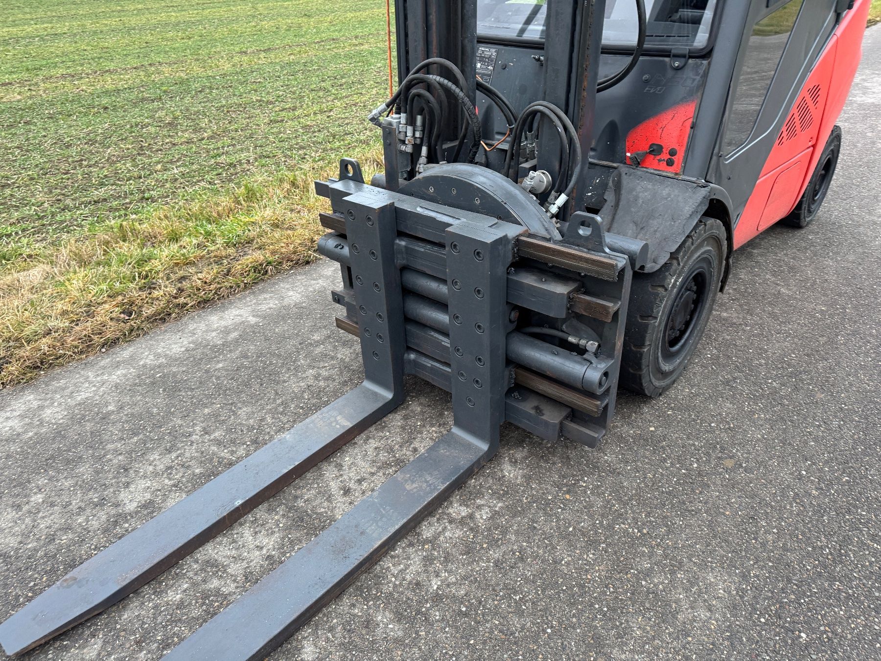 Linde Carrelli elevatori e a forche: Stapler Linde H30d-02 – Usato da Waltalingen venduto da Lkwtec 7