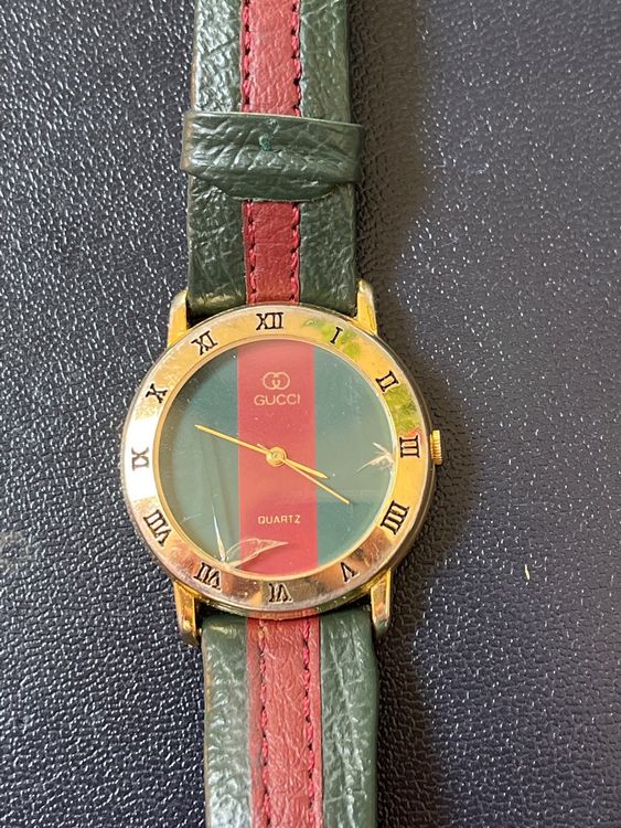 Montre best sale gucci quartz