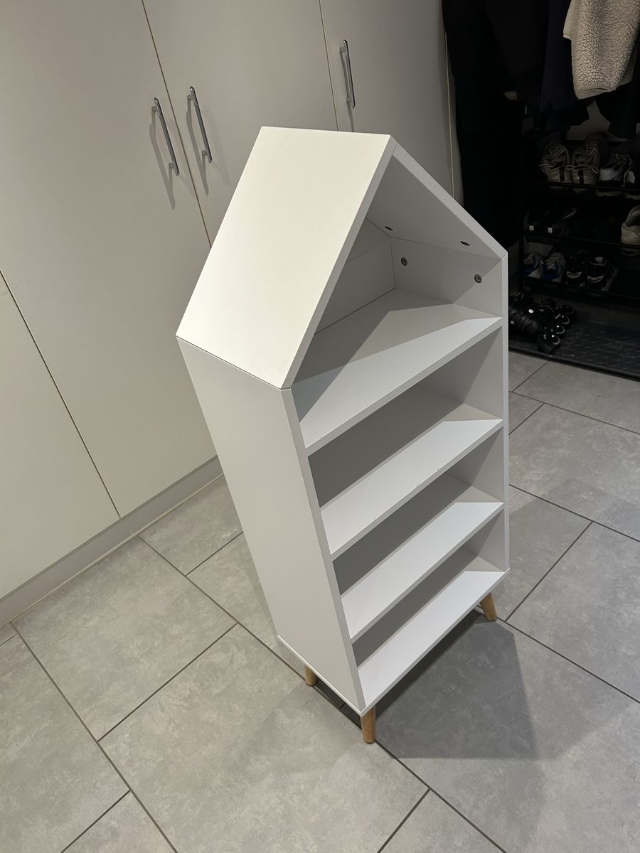 Regale: Regal Kinderzimmer – Gebraucht aus Schwarzenbach SG von Steal84 1